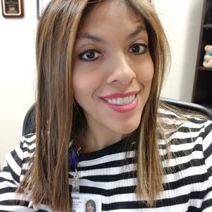 Meet your Posher, Cindy